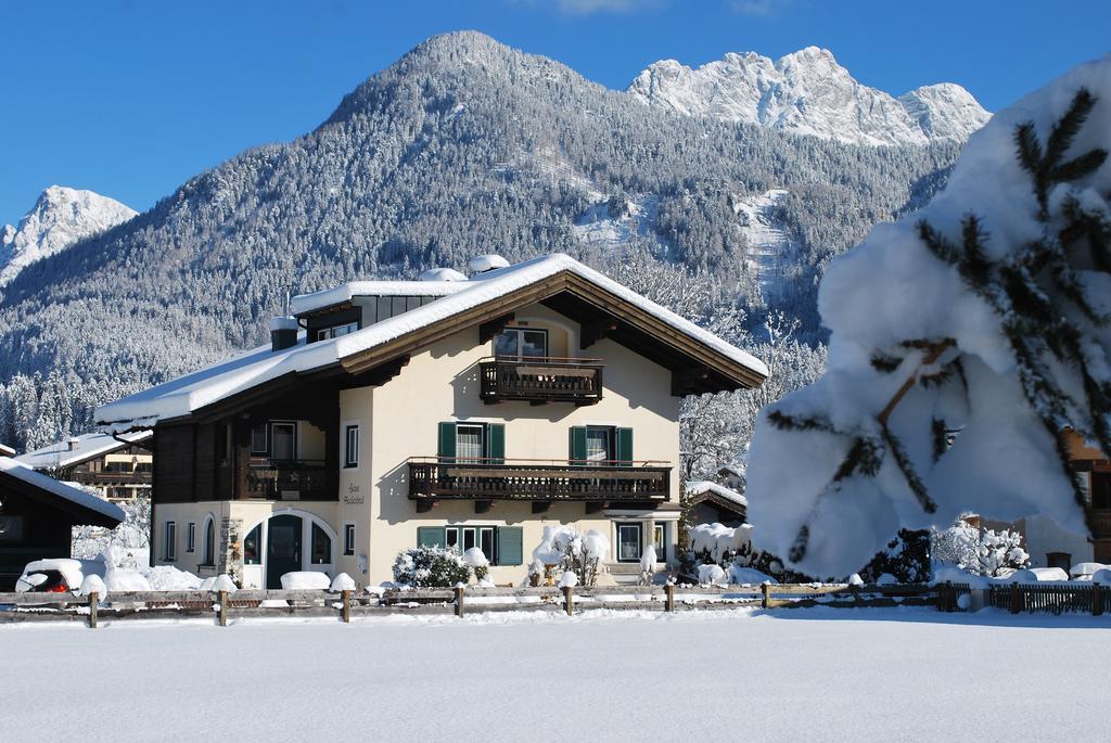 Apartments Saalachtal Lofer Exterior photo